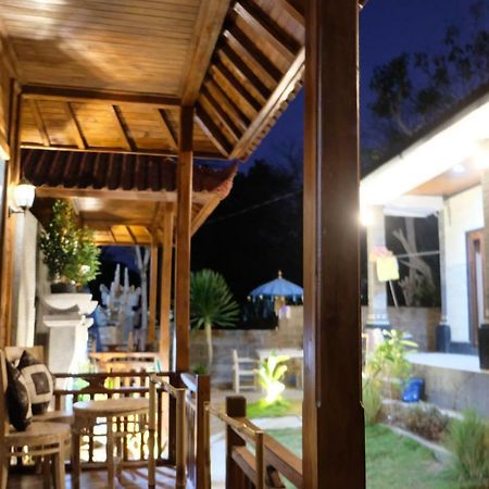 221 House Hotell Lembongan Exteriör bild